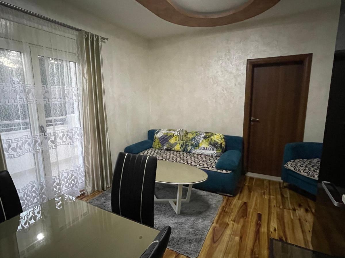 Apartments Zevs 1 Budva Kültér fotó